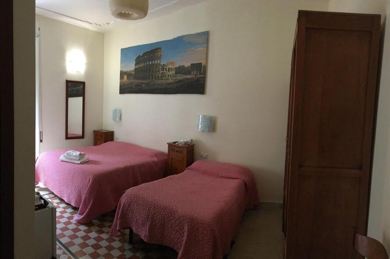 Hotel Casa Rosy à Rome Extérieur photo